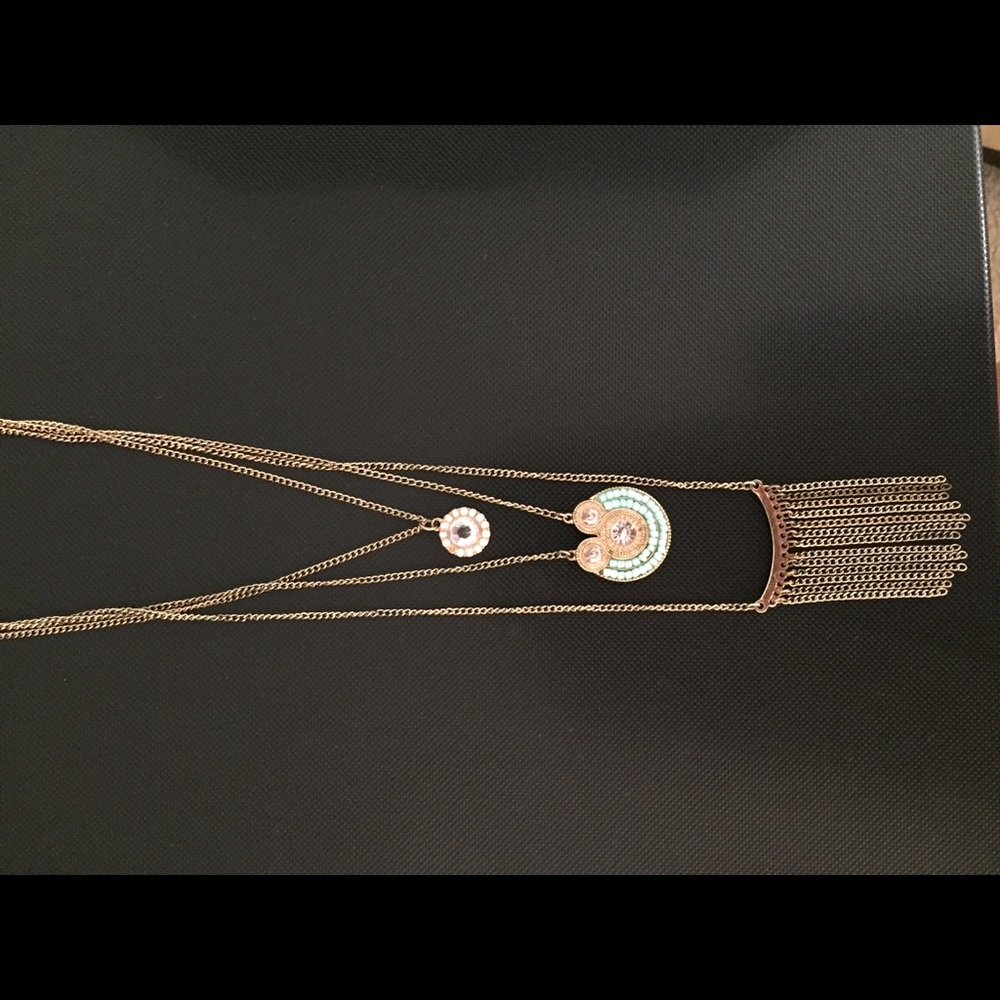 THREE PART NECKLACE